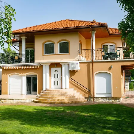Lejlighed Lakefront 1 By Interhome *