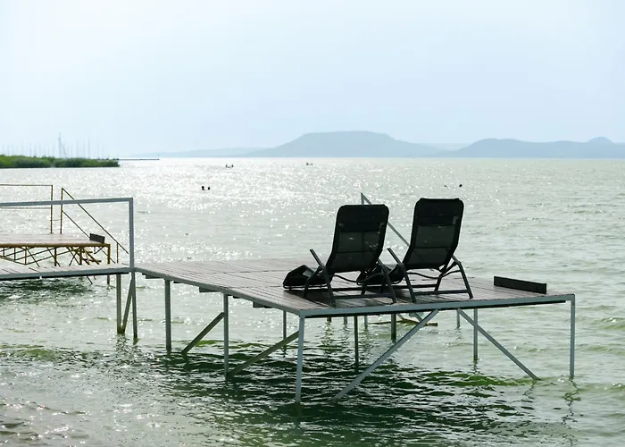 Lakefront 1 By Interhome Apartment